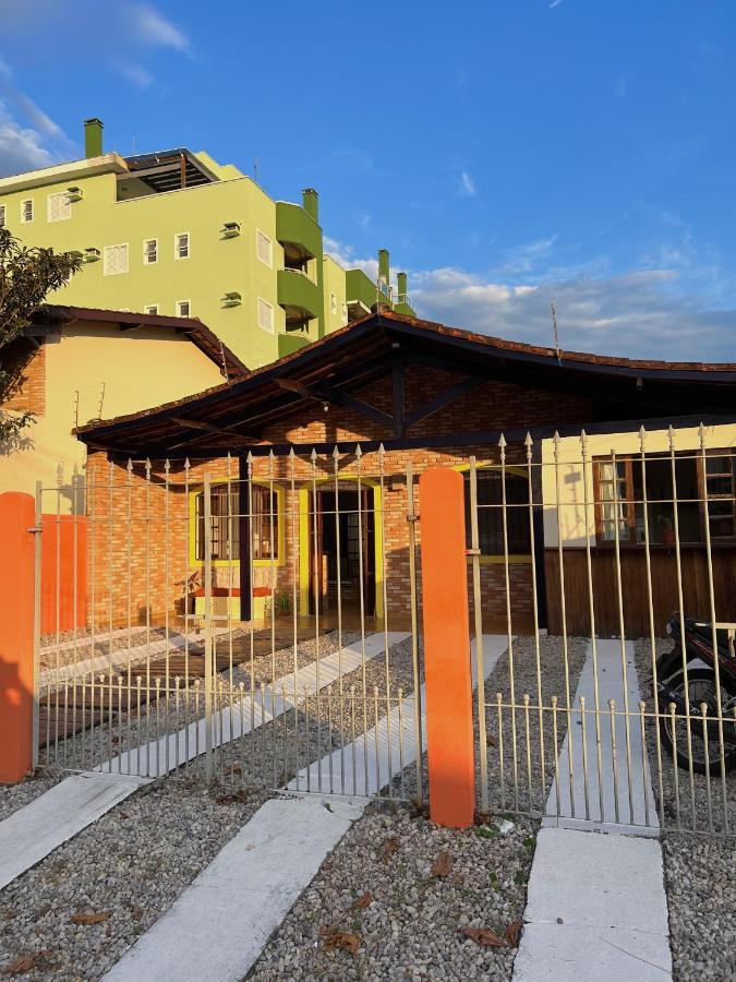 Hostel Coraticum Убатуба Экстерьер фото